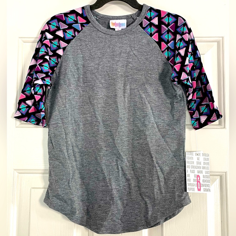 LuLaRoe kids size 6 Sloan Tee!